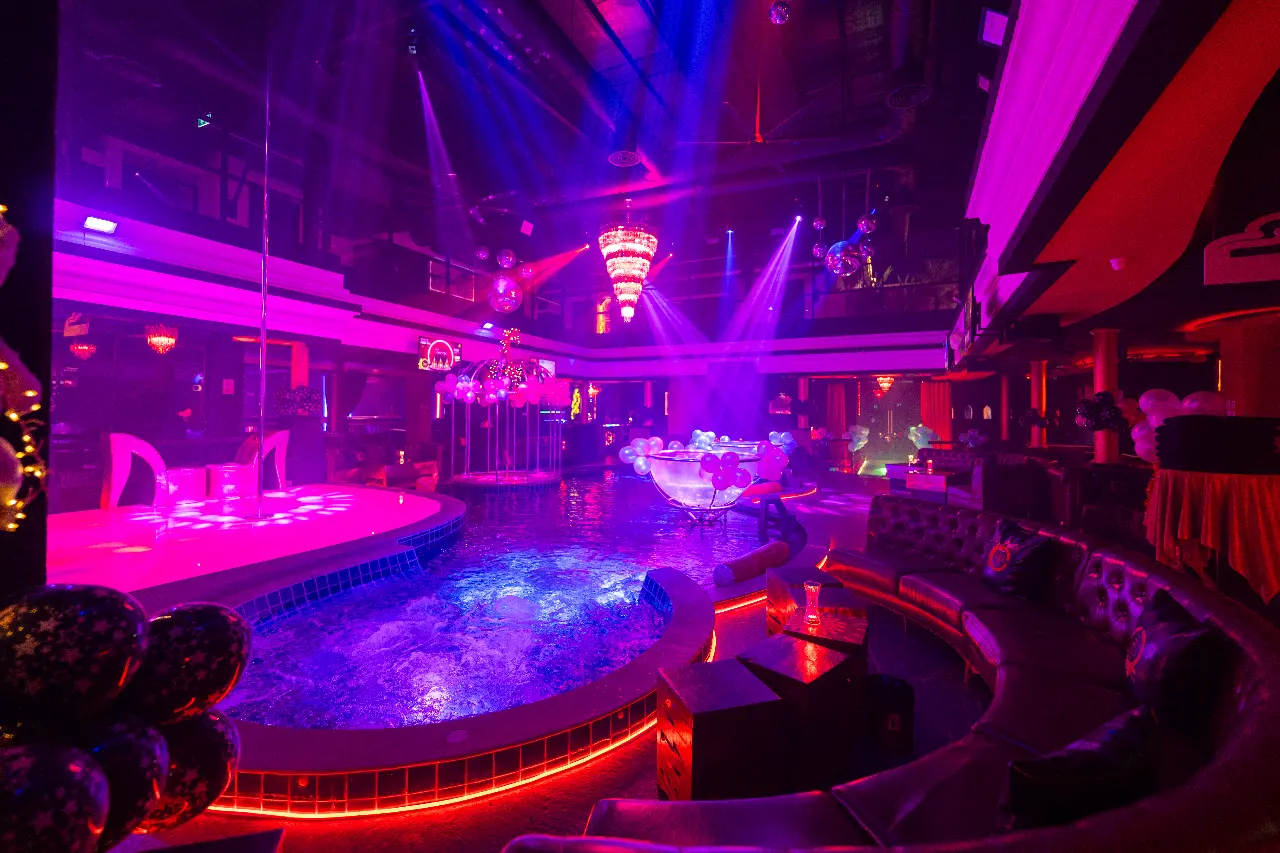 Climax Berlin Gallery Image 7