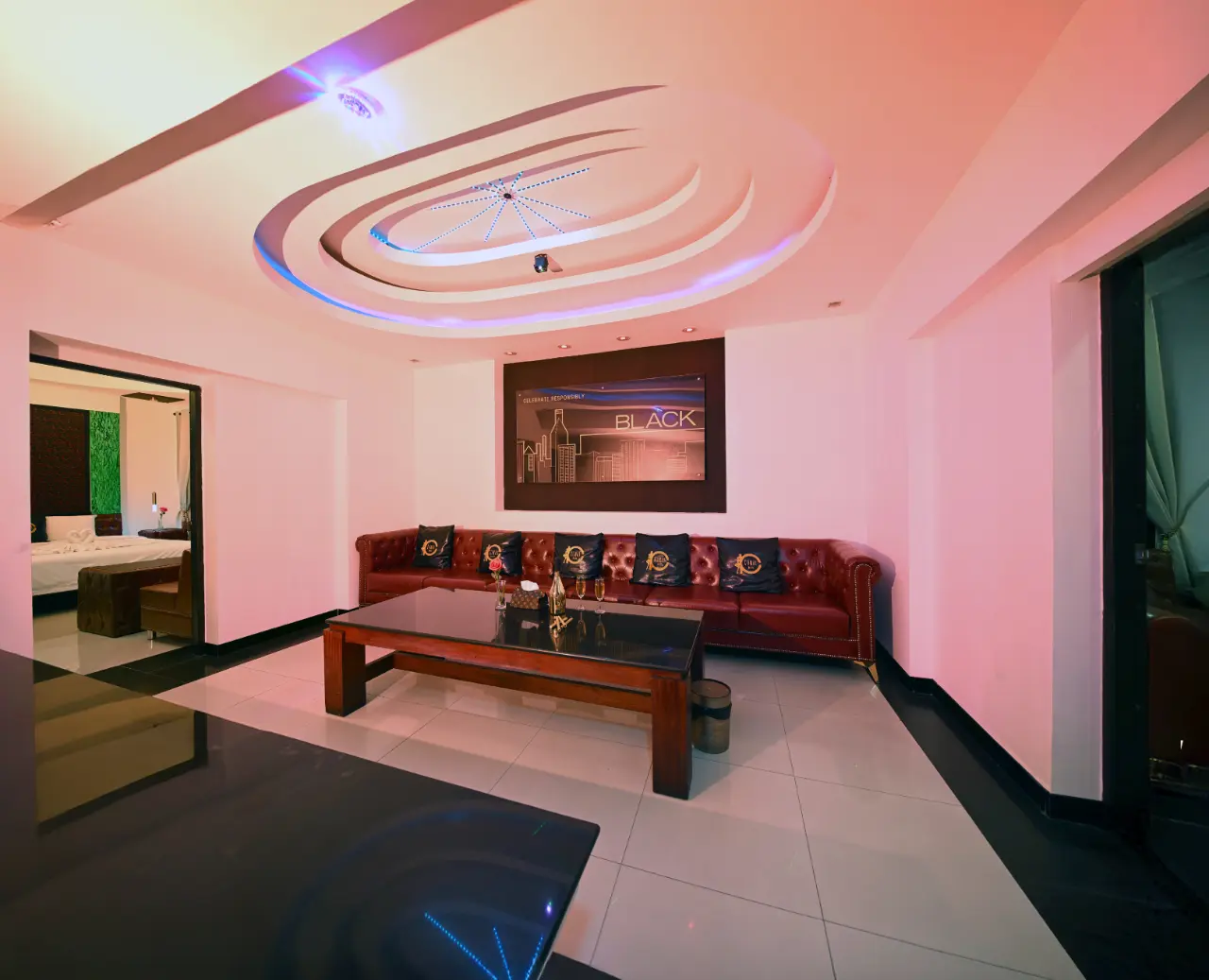 Climax Berlin Gallery Image 30