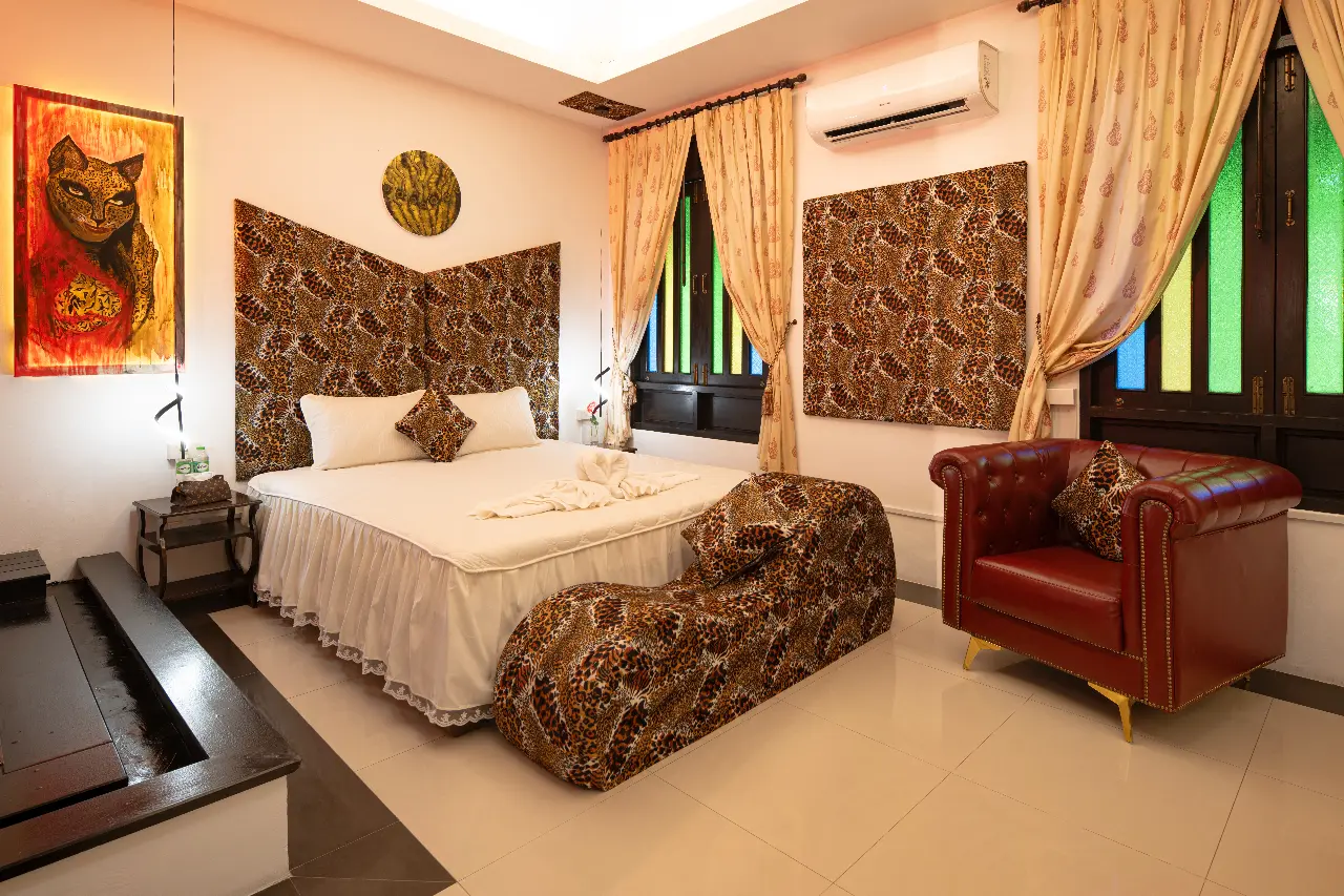 Leopard Room 4 preview