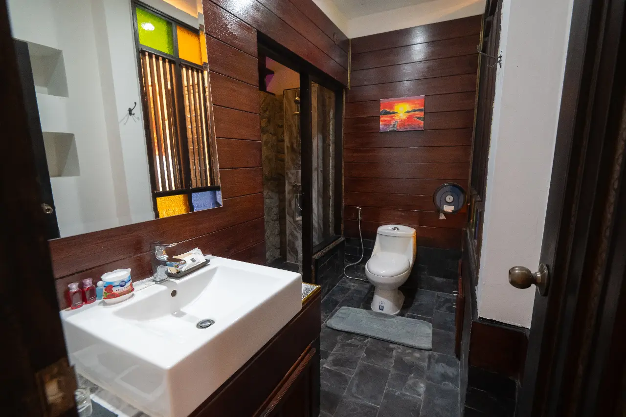 Leopard Room 8 preview